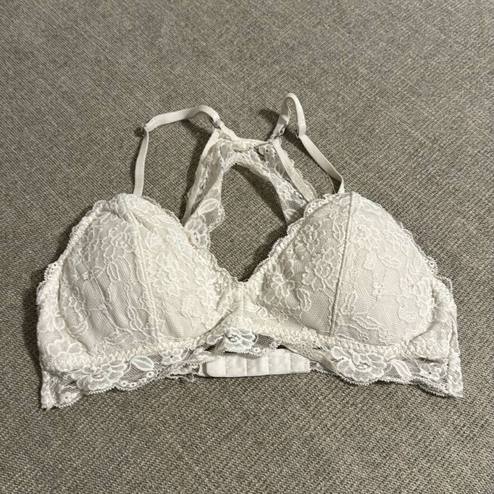 Gilly Hicks Bralette